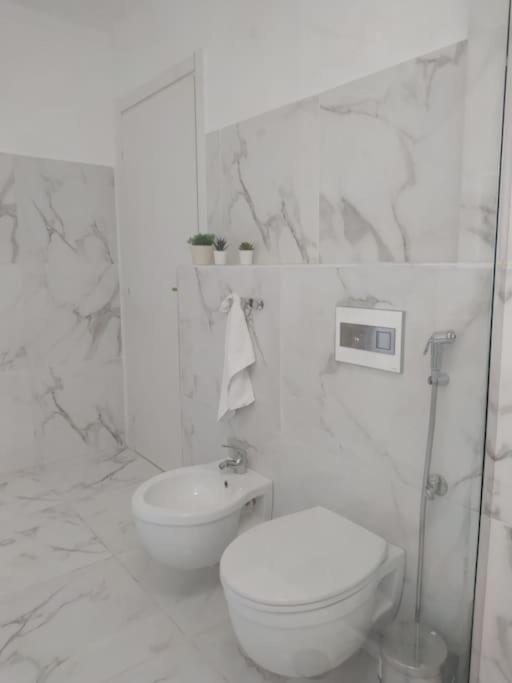 Apartment With Terrace In Chioggia'S Main Square 외부 사진