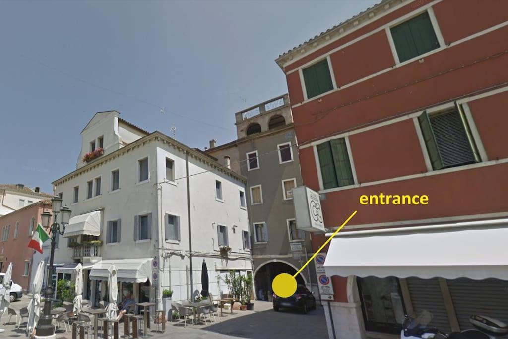 Apartment With Terrace In Chioggia'S Main Square 외부 사진
